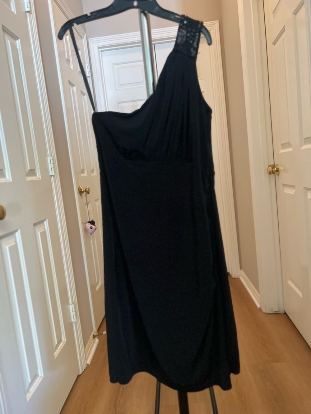 Calvin Klein Black One-Shoulder Cocktail Dress  (Graduation, Wedding Guest)